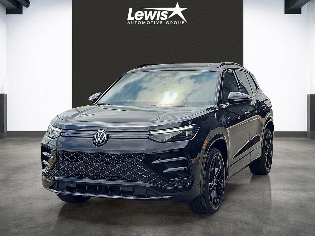 Used 2025 Volkswagen Tiguan SE R-Line AWD/4WD image 1