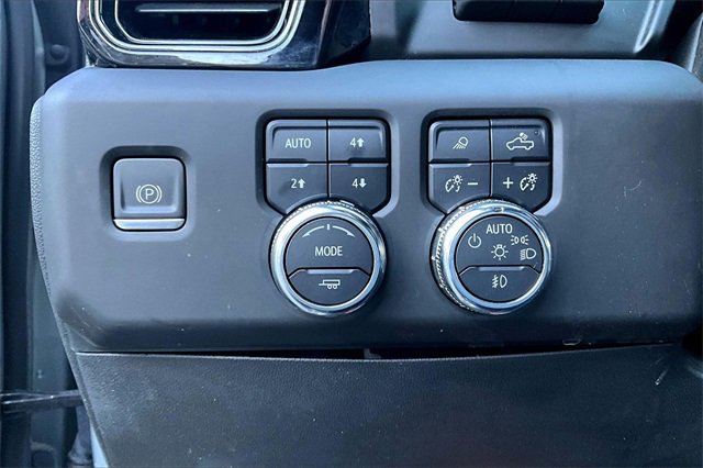 Used 2023 GMC Sierra 1500 AT4 w/ AT4 Premium Package image 16