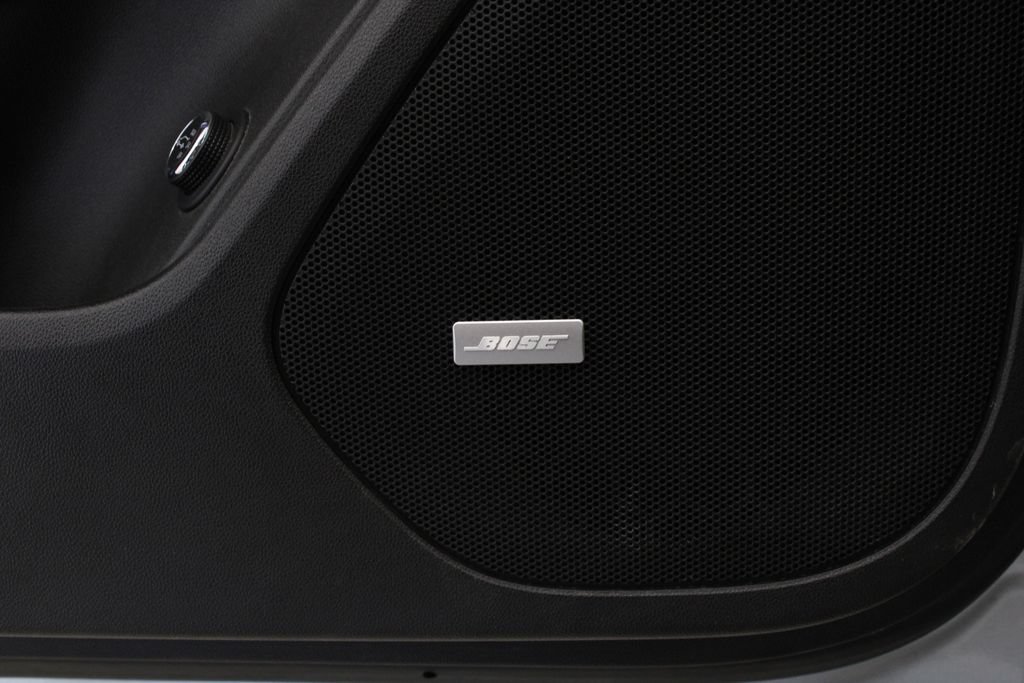 Used 2022 Chevrolet Blazer RS w/ Enhanced Convenience Package FWD image 16