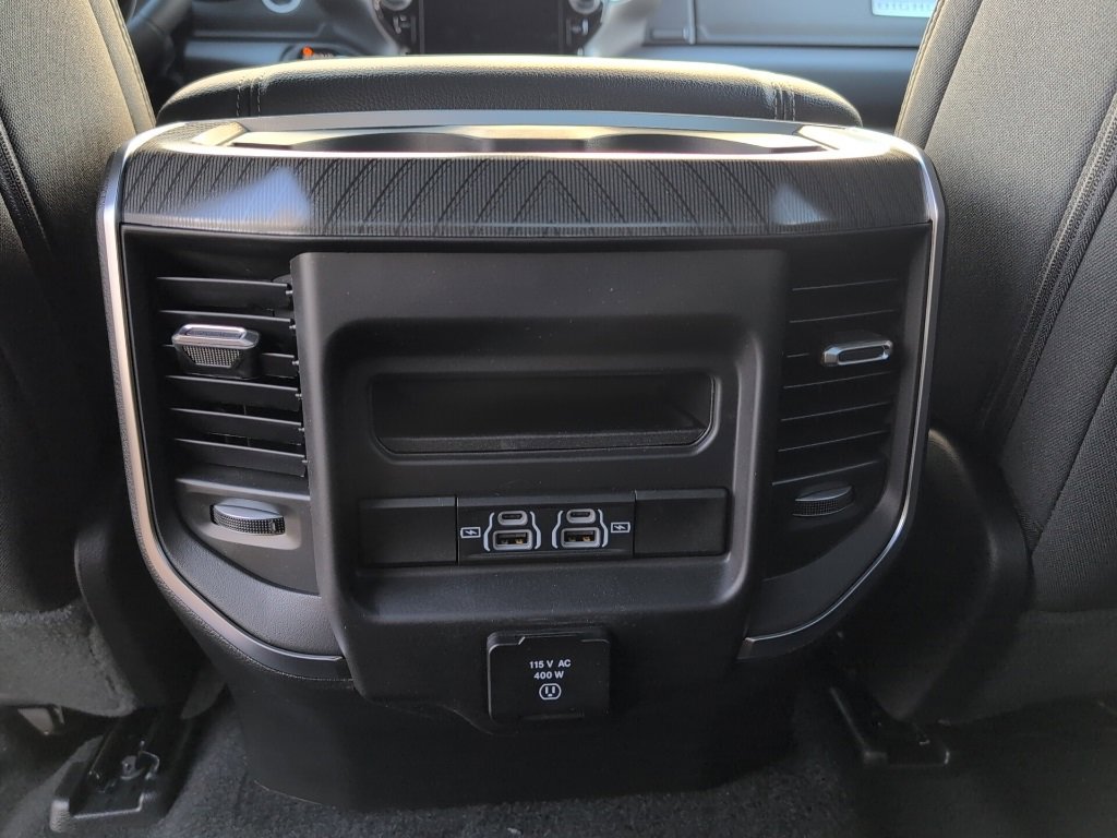 New 2026 RAM 1500 4x4 Crew Cab image 18