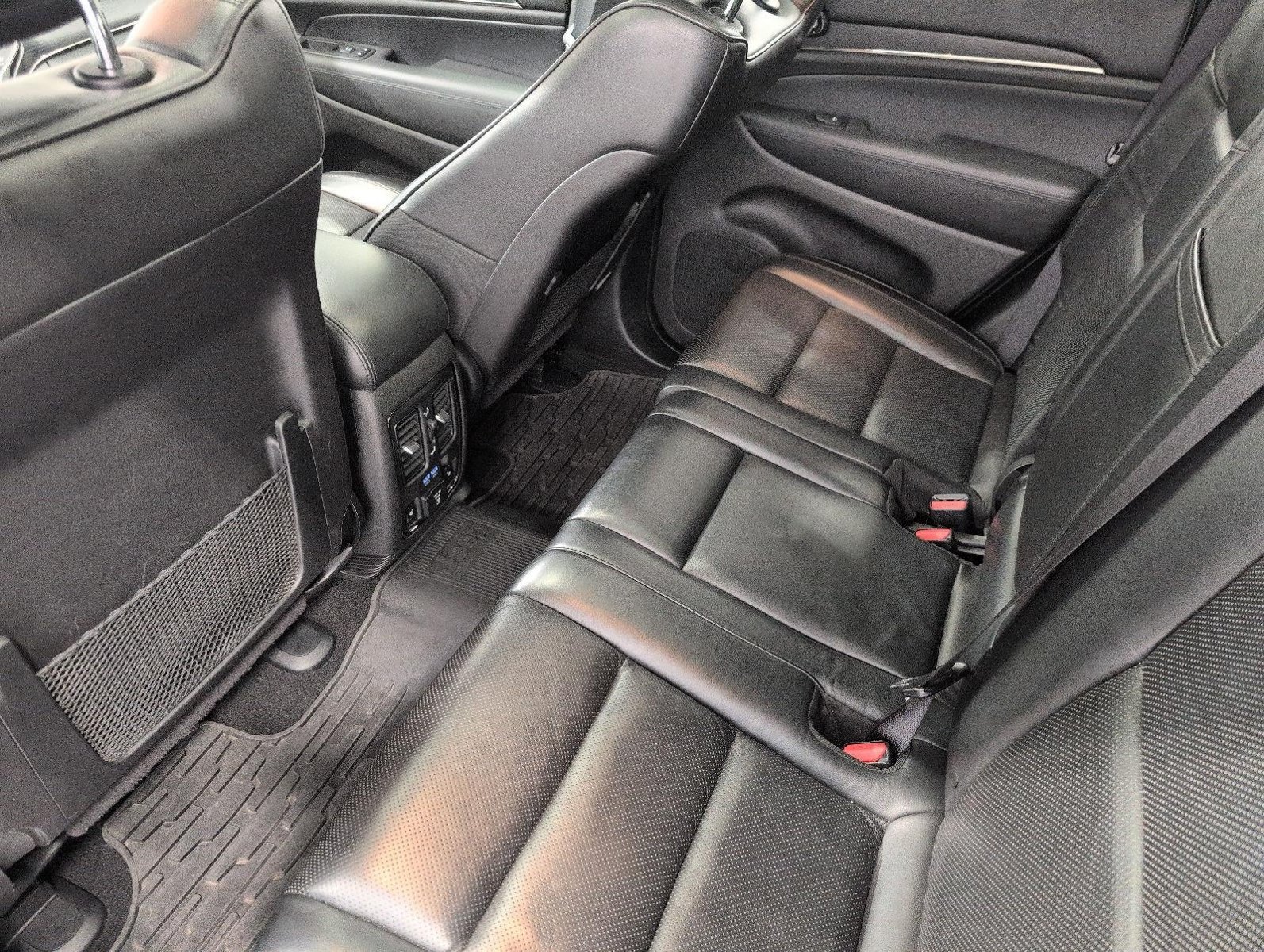 Used 2021 Jeep Grand Cherokee High Altitude AWD/4WD image 22