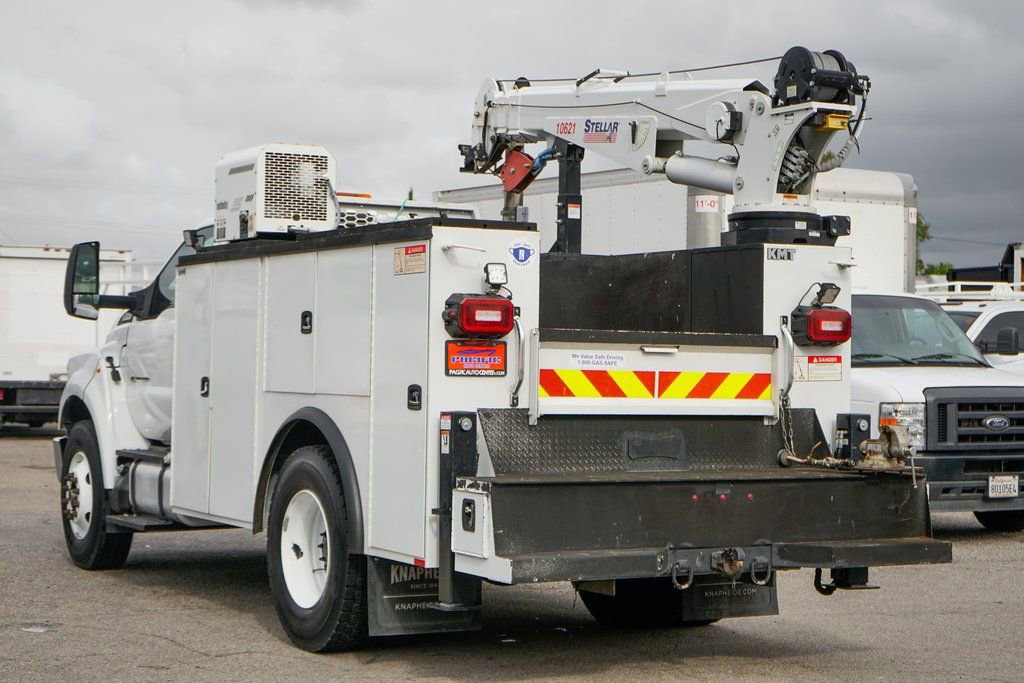 Used 2019 Ford F750 2WD Regular Cab Super Duty image 8