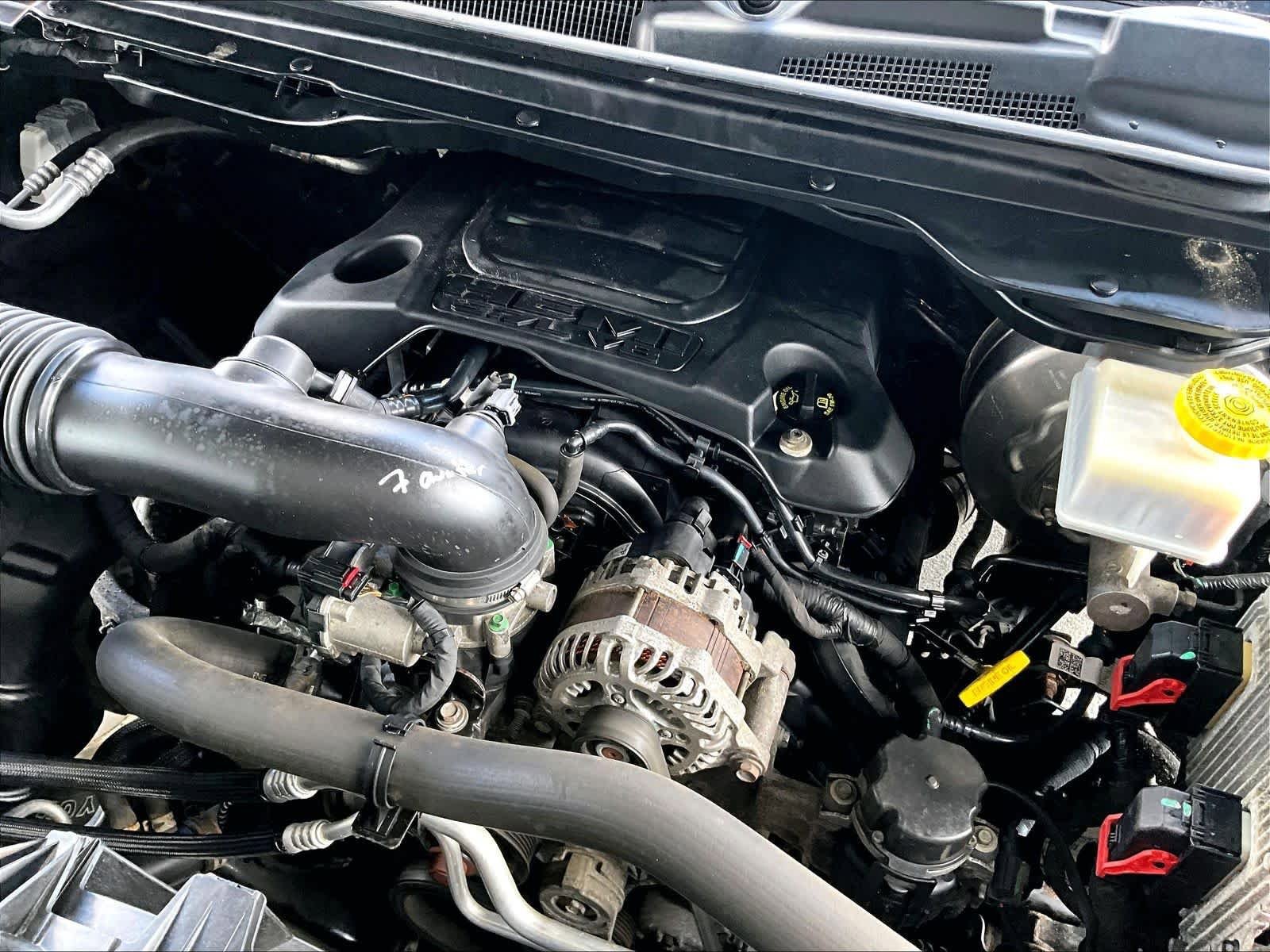 Used 2020 RAM 1500 Big Horn AWD/4WD image 36