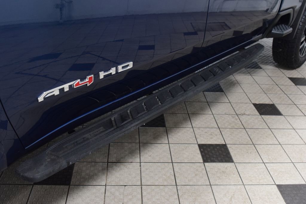 Used 2022 GMC Sierra 3500 AT4 w/ AT4 Preferred Package image 32