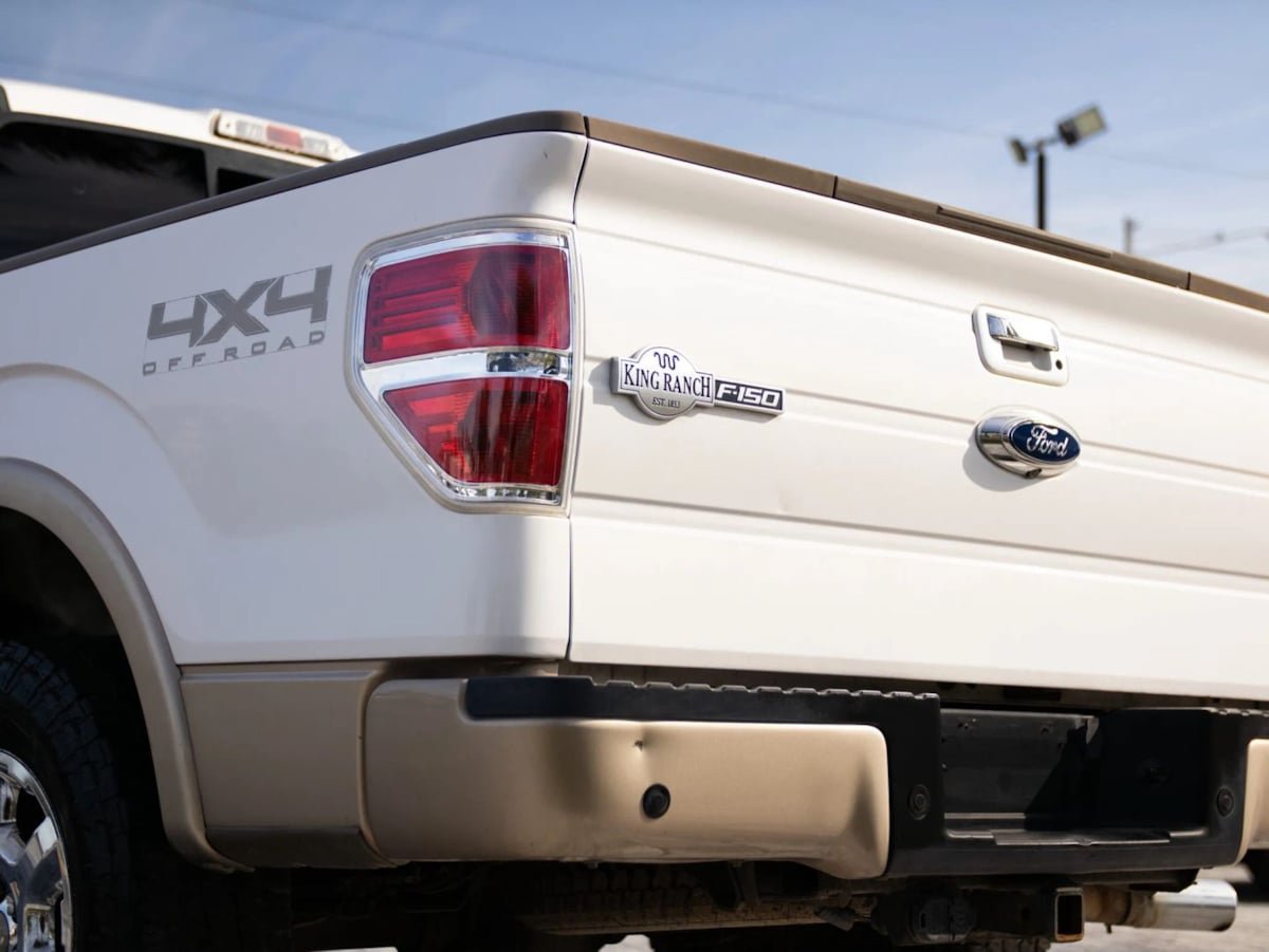 Used 2013 Ford F150 King Ranch w/ King Ranch Luxury Pkg AWD/4WD image 14