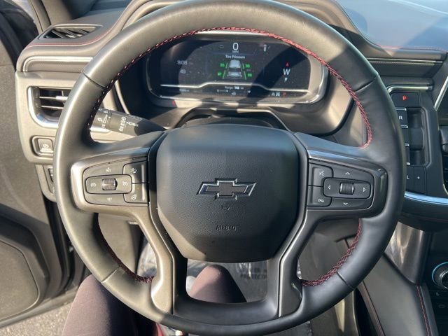 Used 2024 Chevrolet Suburban RST w/ Luxury Package image 24