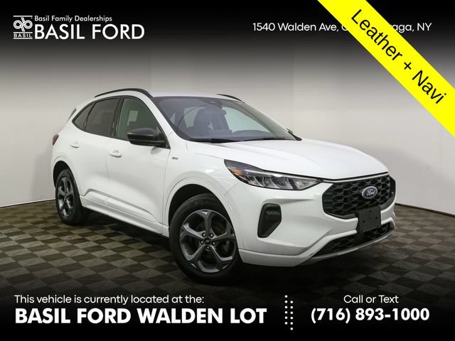 Used 2023 Ford Escape ST-Line w/ Tech Pack #1 AWD/4WD image 1