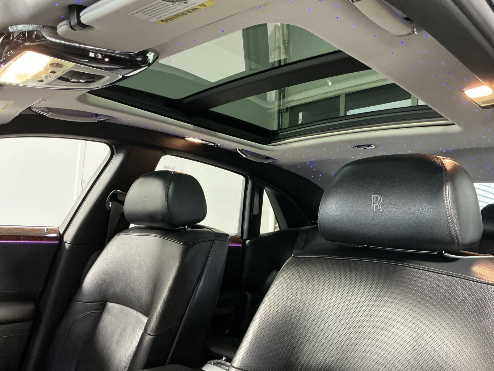 Used 2013 Rolls-Royce Ghost RWD image 25