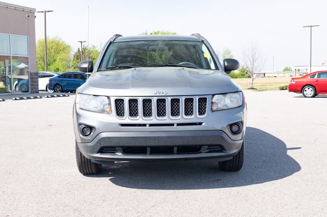 Used 2014 Jeep Compass Sport image 9