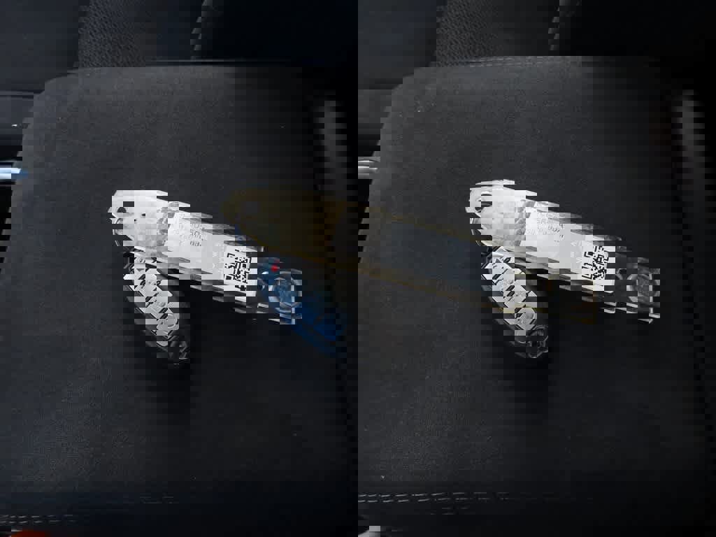 Used 2016 Nissan Pathfinder SV image 26