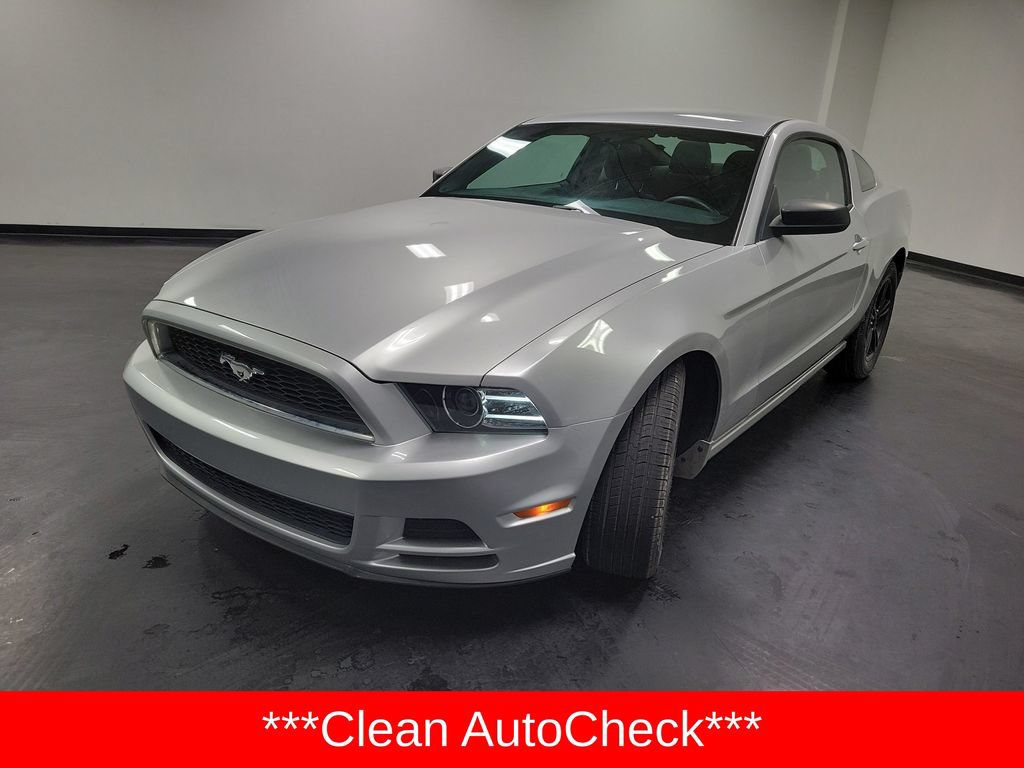 Used 2014 Ford Mustang Coupe RWD image 5