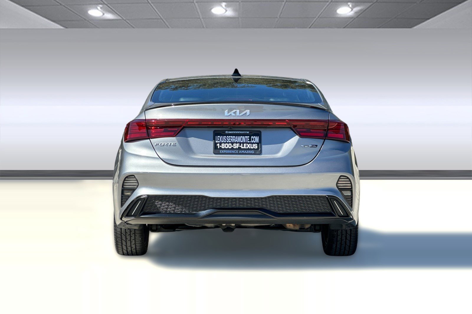 Used 2022 Kia Forte GT-Line w/ GT-Line Premium Package image 9