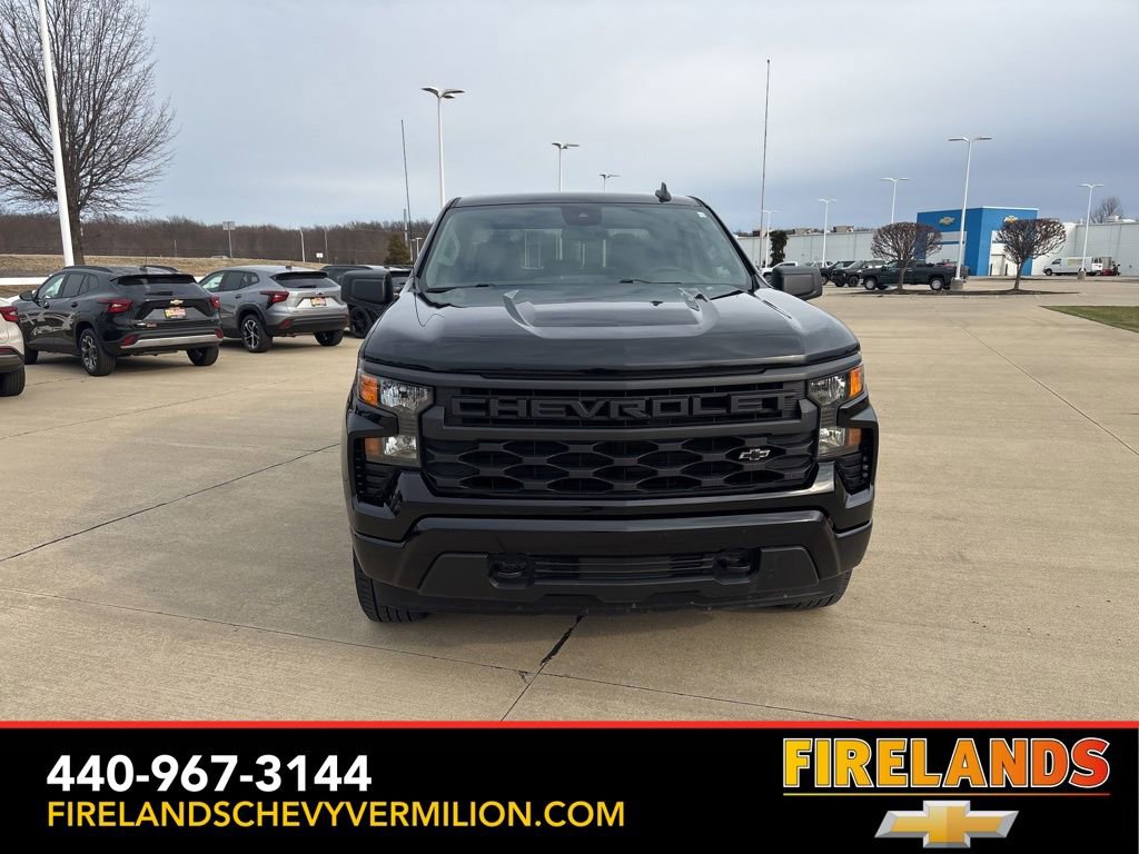 Used 2022 Chevrolet Silverado 1500 Custom w/ LPO, Dark Essentials Package image 9
