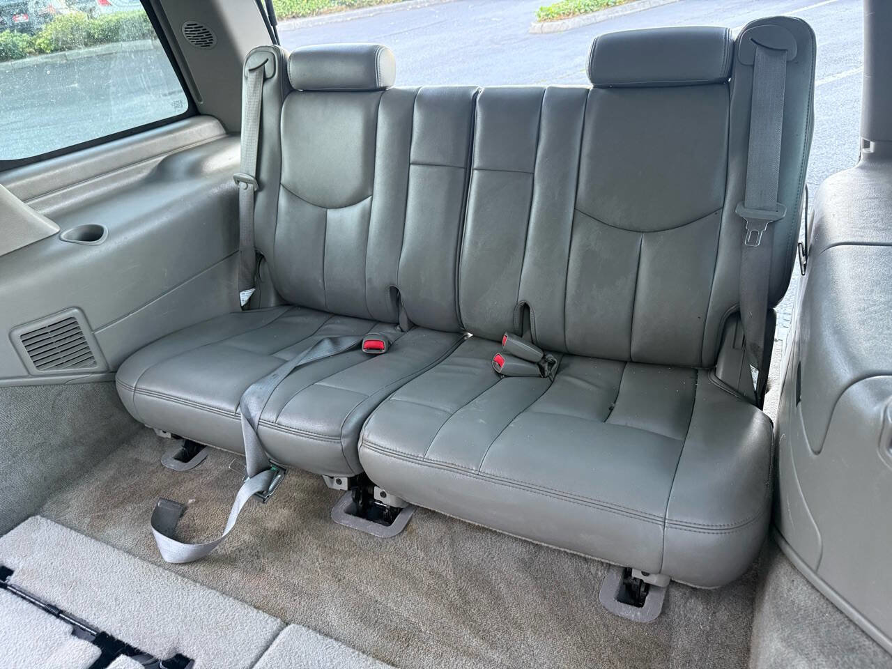 Used 2004 GMC Yukon SLT w/ 1SD Preferred Equipment Group image 10