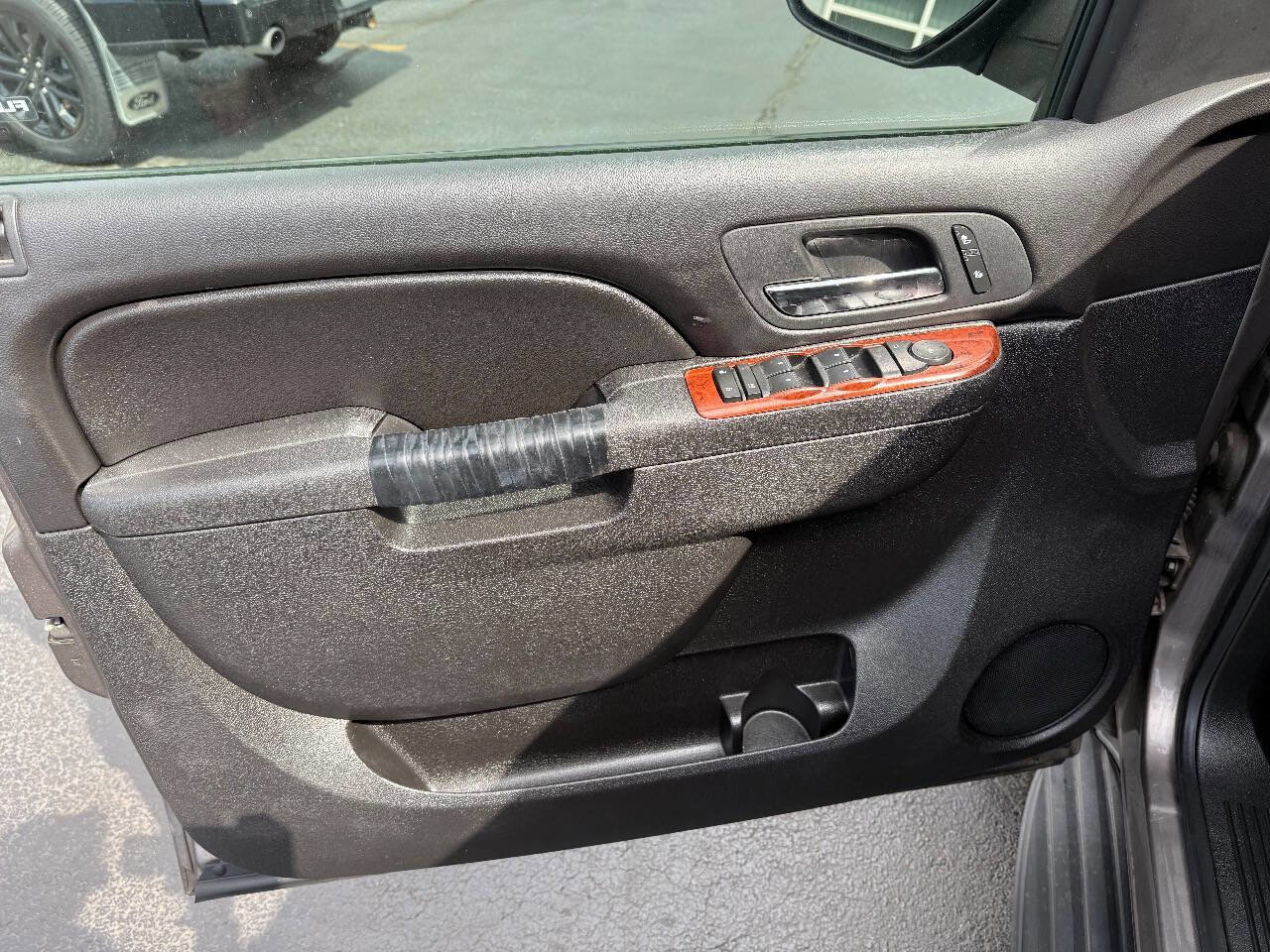 Used 2014 GMC Yukon SLT image 11