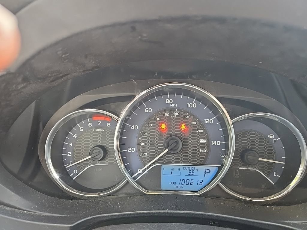 Used 2015 Toyota Corolla LE image 5