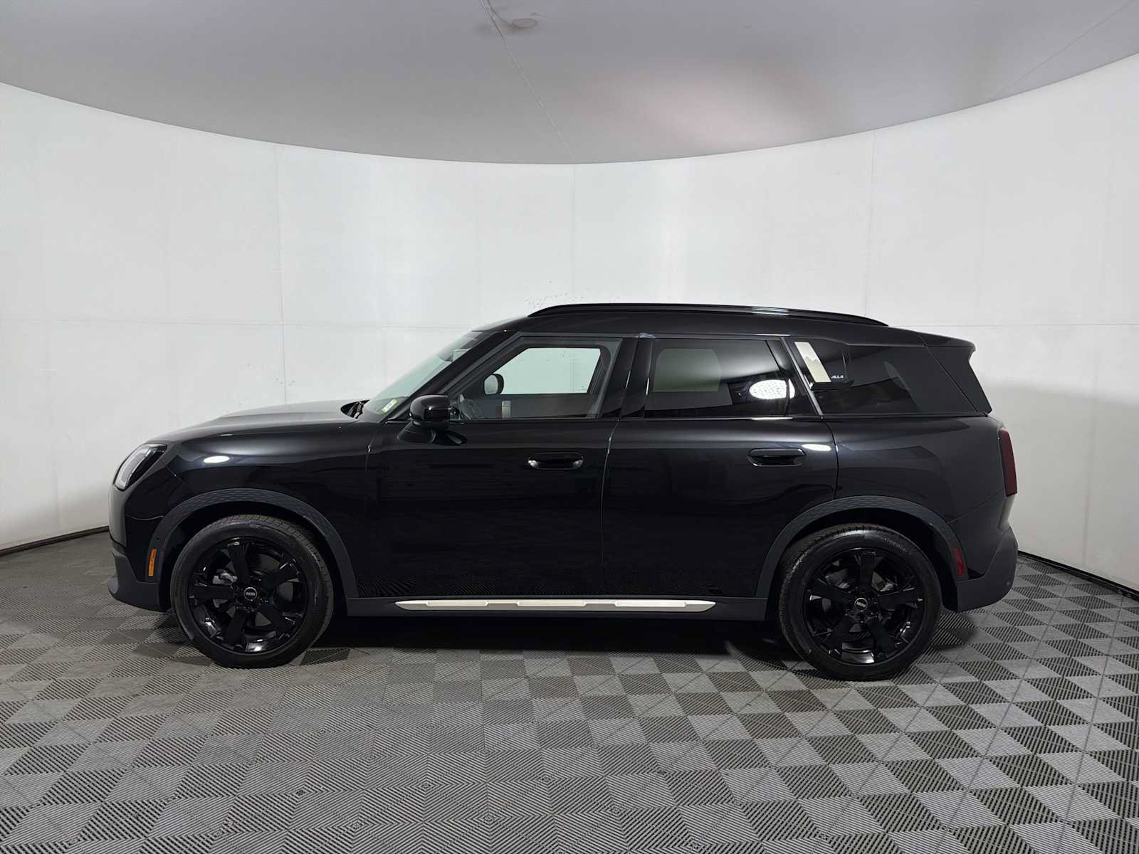 Used 2025 MINI Cooper Countryman S AWD/4WD image 4