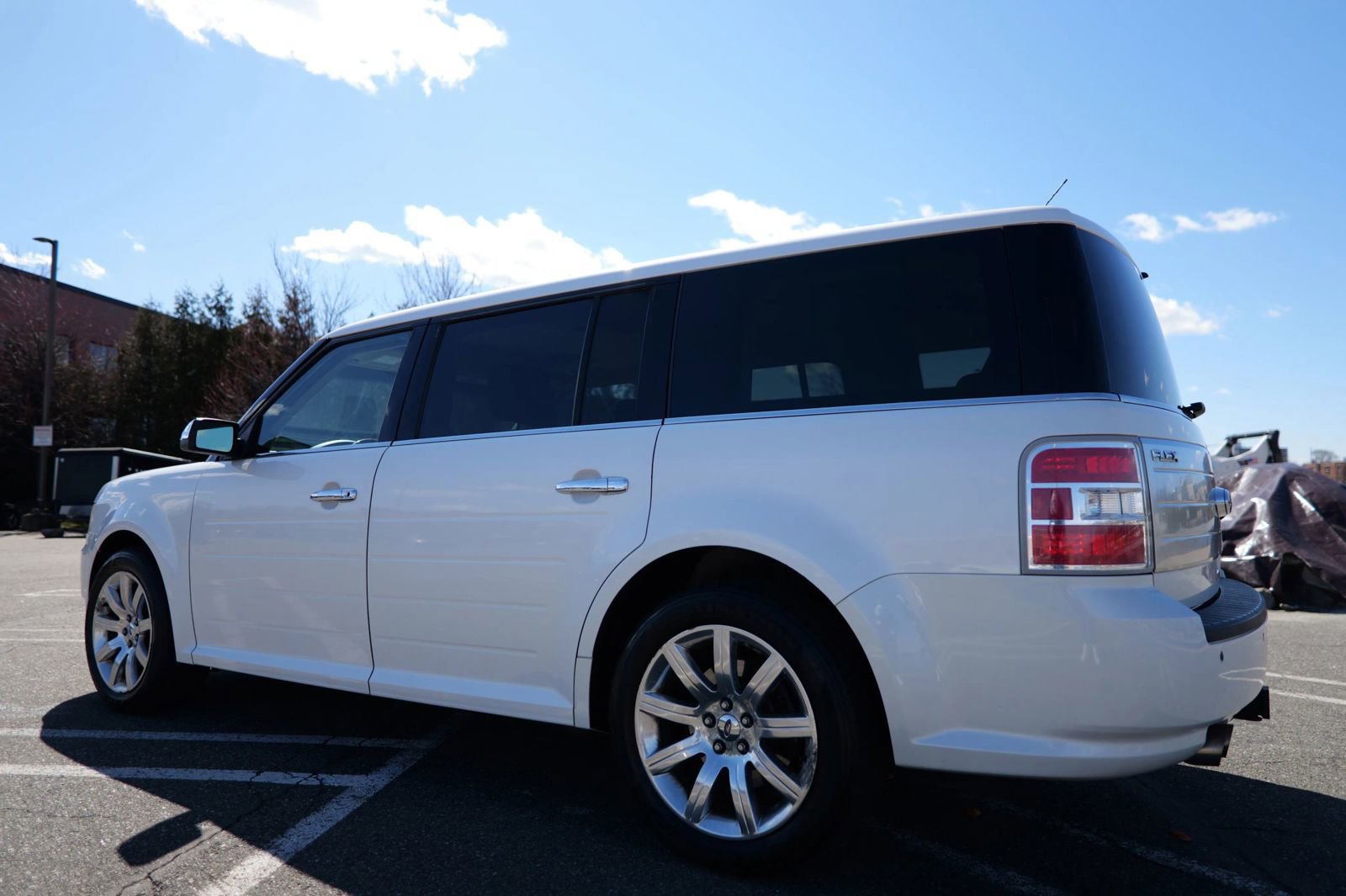 Used 2010 Ford Flex Limited image 7