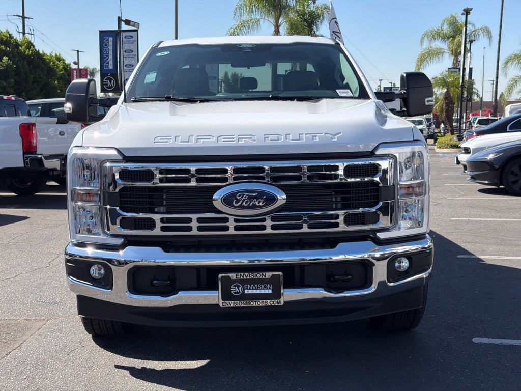 New 2026 Ford F350 XLT RWD image 4
