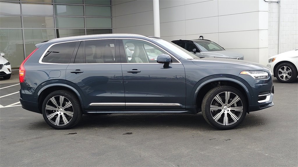 Certified 2024 Volvo XC90 T8 Plus w/ Protection Package Premier image 2