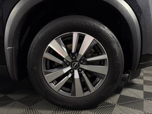 Used 2023 Nissan Pathfinder SL image 12