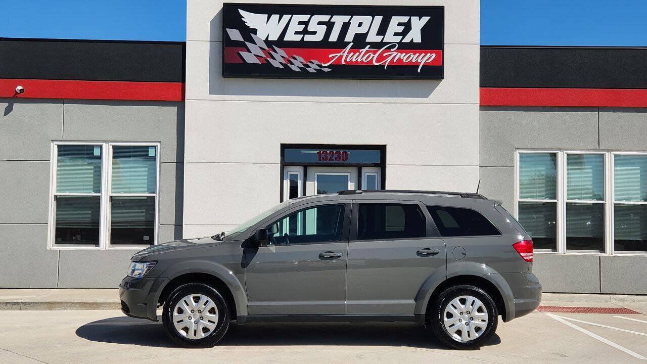 Used 2019 Dodge Journey SE FWD image 29