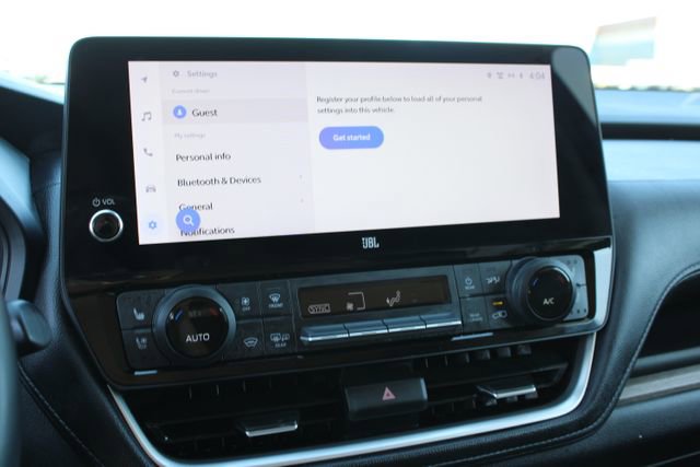 Used 2024 Toyota Grand Highlander Limited image 21