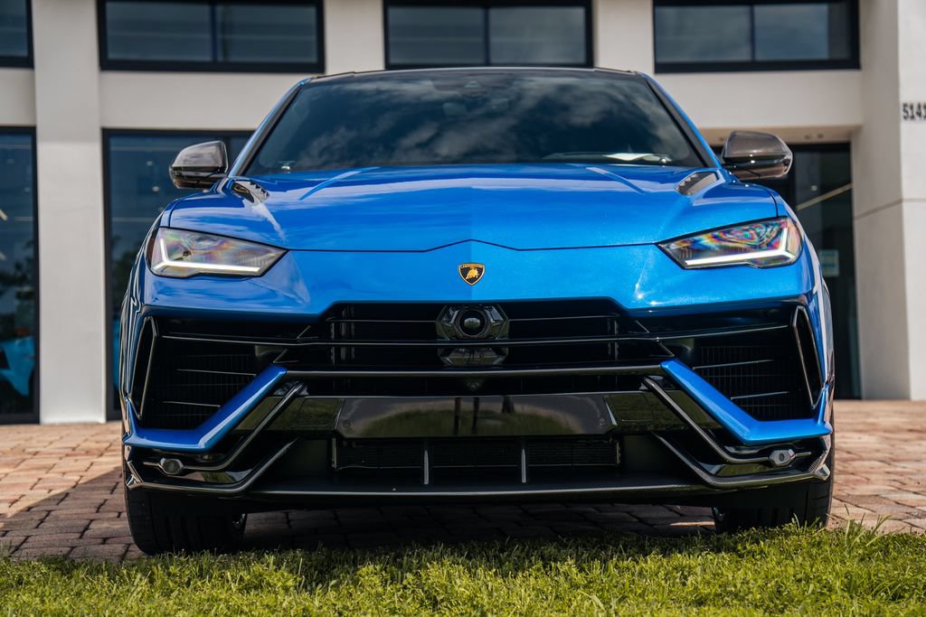 Used 2024 Lamborghini Urus Performante AWD/4WD image 8