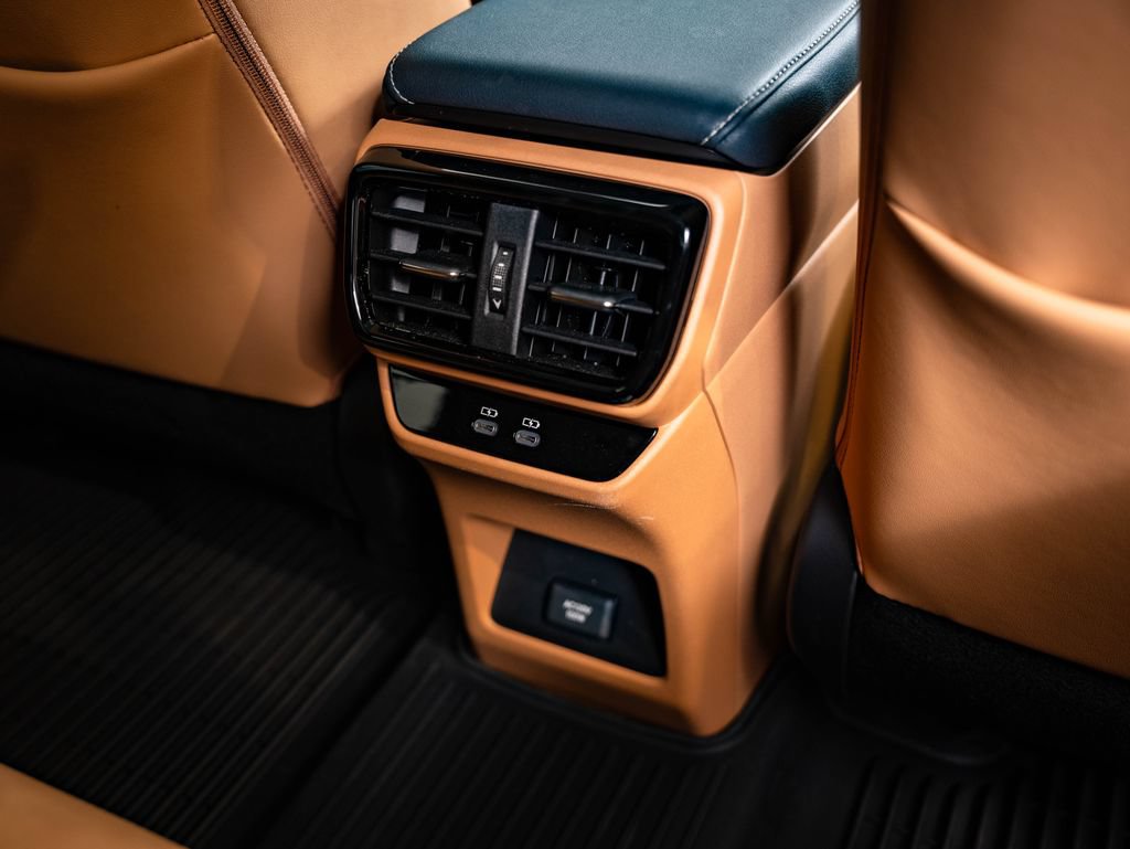 Certified 2024 Lexus RZ 300e Premium w/ Technology Package FWD image 33