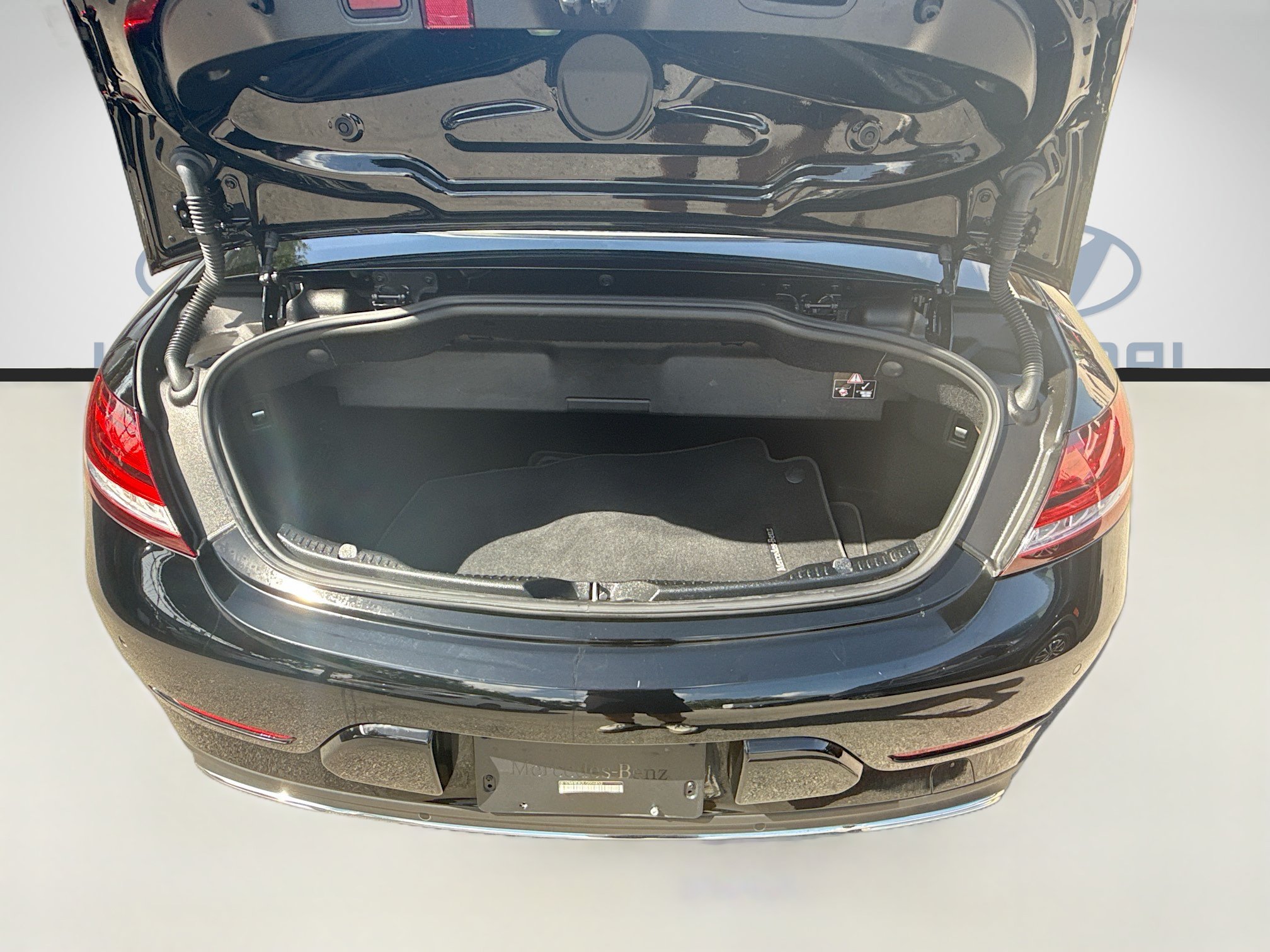 Used 2020 Mercedes-Benz C 300 Cabriolet image 23