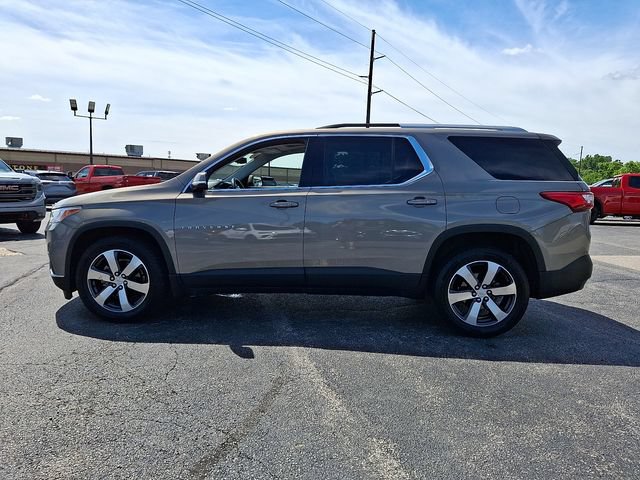 Used 2018 Chevrolet Traverse LT w/ LPO, Black Accent Package AWD/4WD image 4