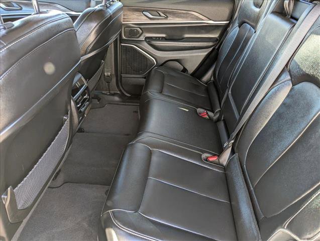 Used 2022 Jeep Grand Cherokee Limited 4xe image 22