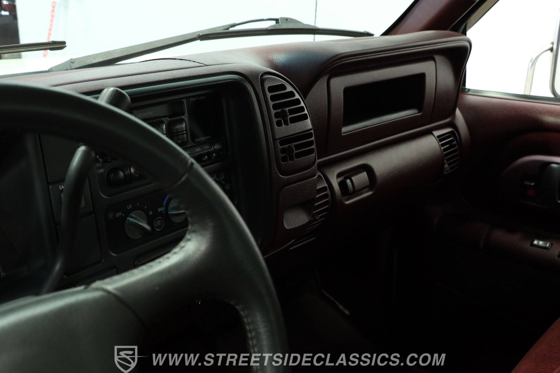 Used 1998 GMC Sierra 3500 2WD Crew Cab w/ Marketing Option Pkg 3 image 40