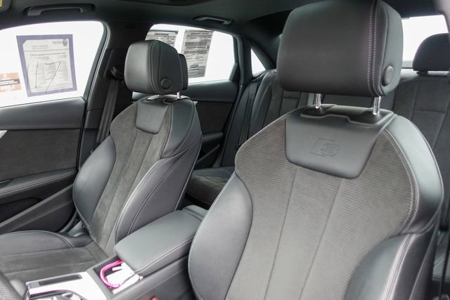 Used 2021 Audi A4 2.0T Prestige w/ Prestige Package image 23