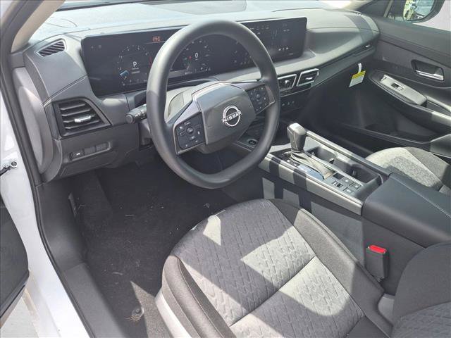New 2027 Nissan Sentra SV w/ Floor Mat Package FWD image 3