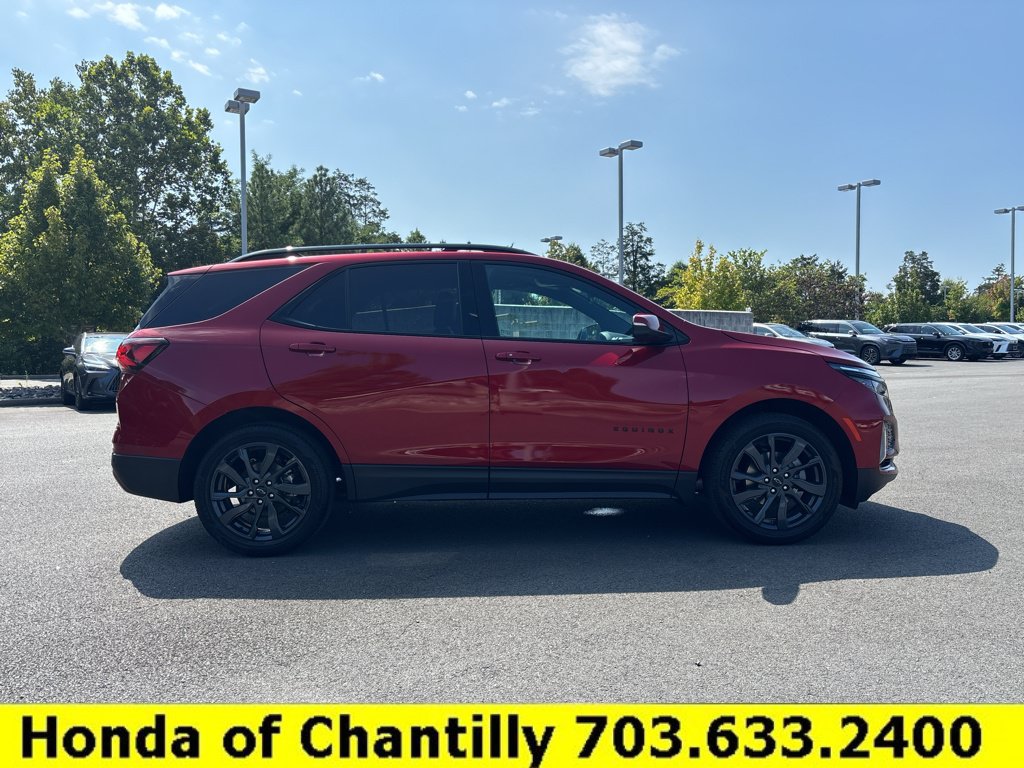 Used 2024 Chevrolet Equinox RS w/ RS Leather Package FWD image 8