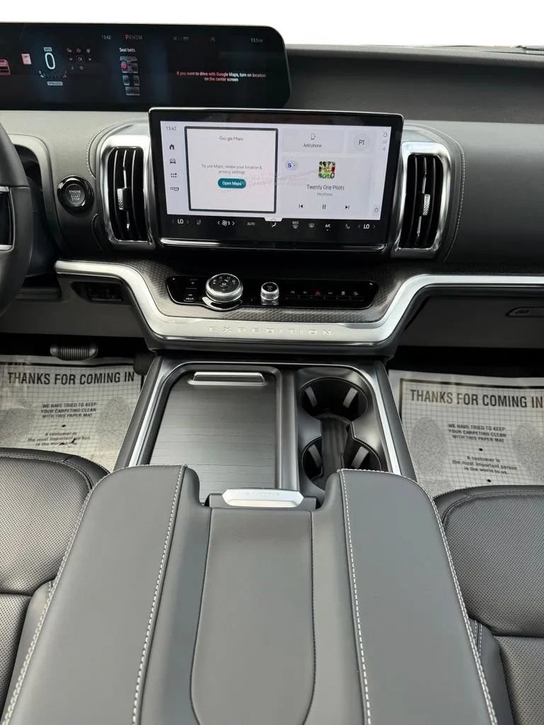 New 2027 Ford Expedition Max Platinum w/ Stealth Performance Package AWD/4WD image 21