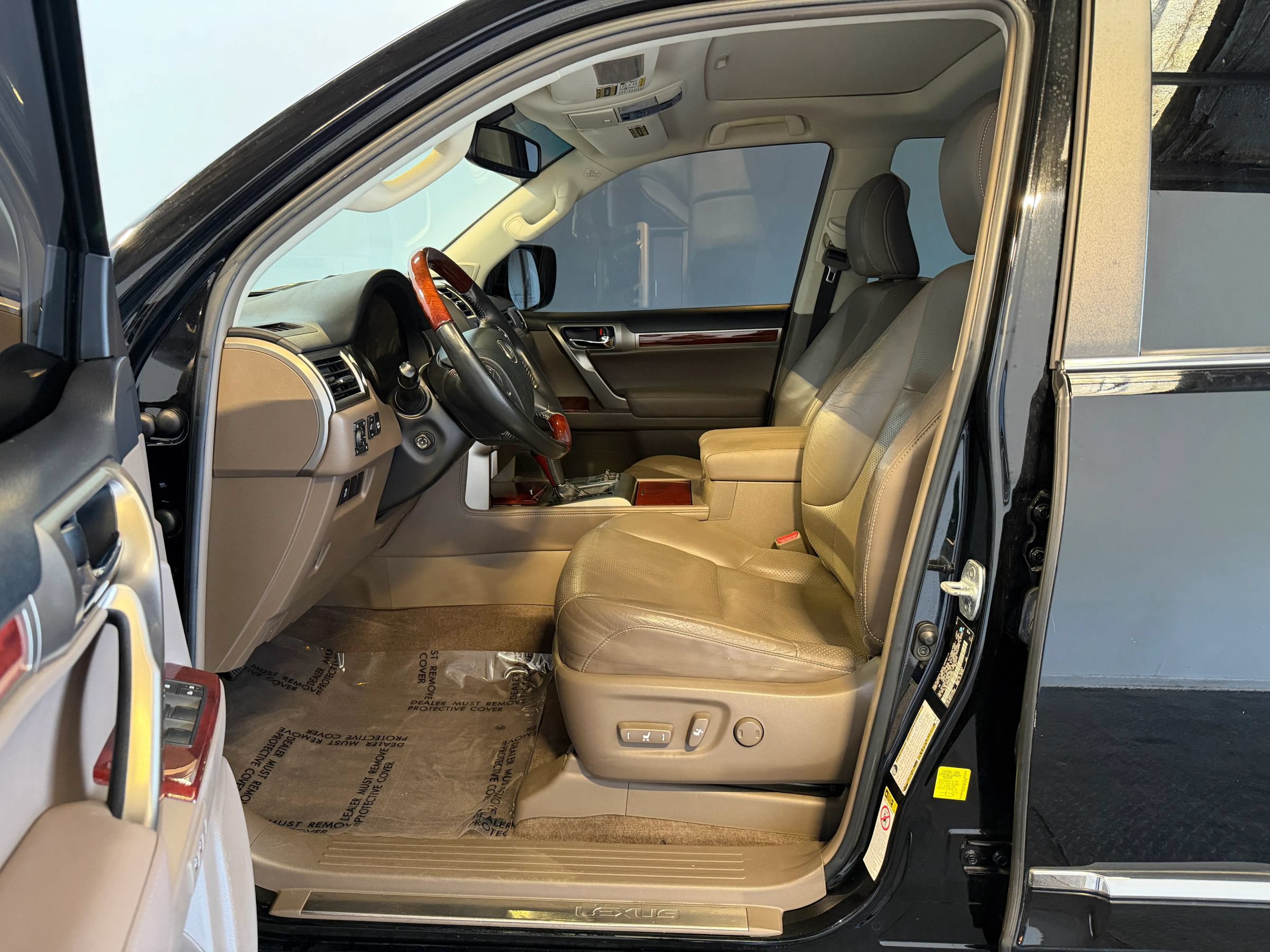 Used 2013 Lexus GX 460 w/ Comfort Plus Pkg AWD/4WD image 10