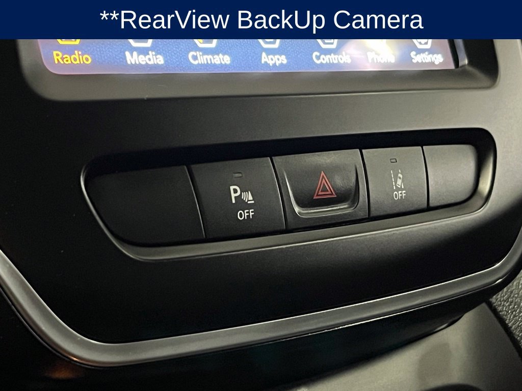 Used 2022 Jeep Cherokee Latitude Lux FWD image 8