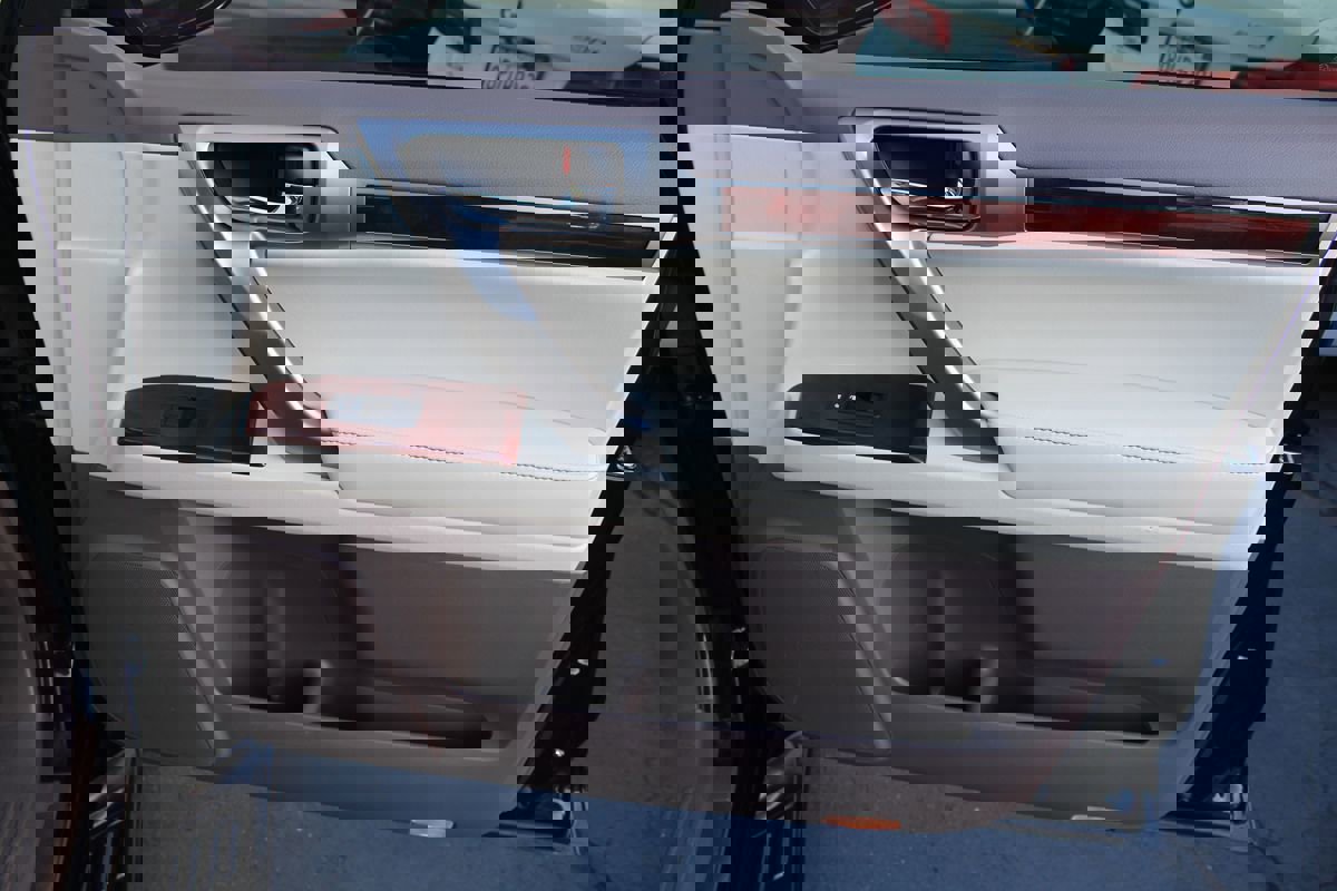 Used 2013 Lexus GX 460 Premium image 21