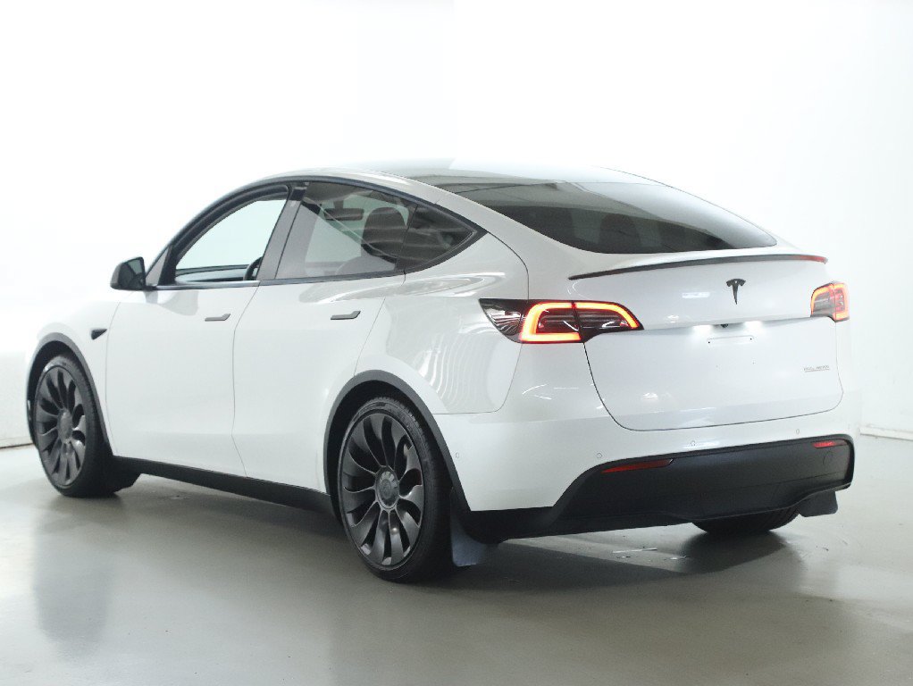 Used 2022 Tesla Model Y Performance AWD/4WD image 37