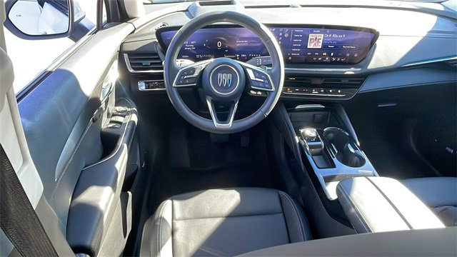 Used 2025 Buick Envision Preferred image 13