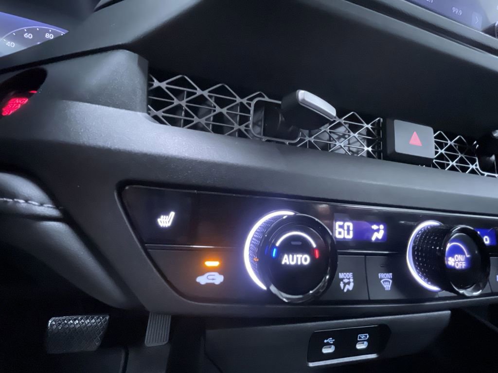 Certified 2024 Honda Accord EX image 23