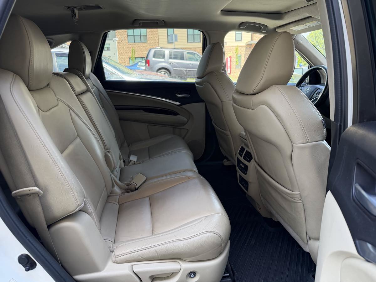 Used 2017 Acura MDX SH-AWD w/ Technology Package image 11