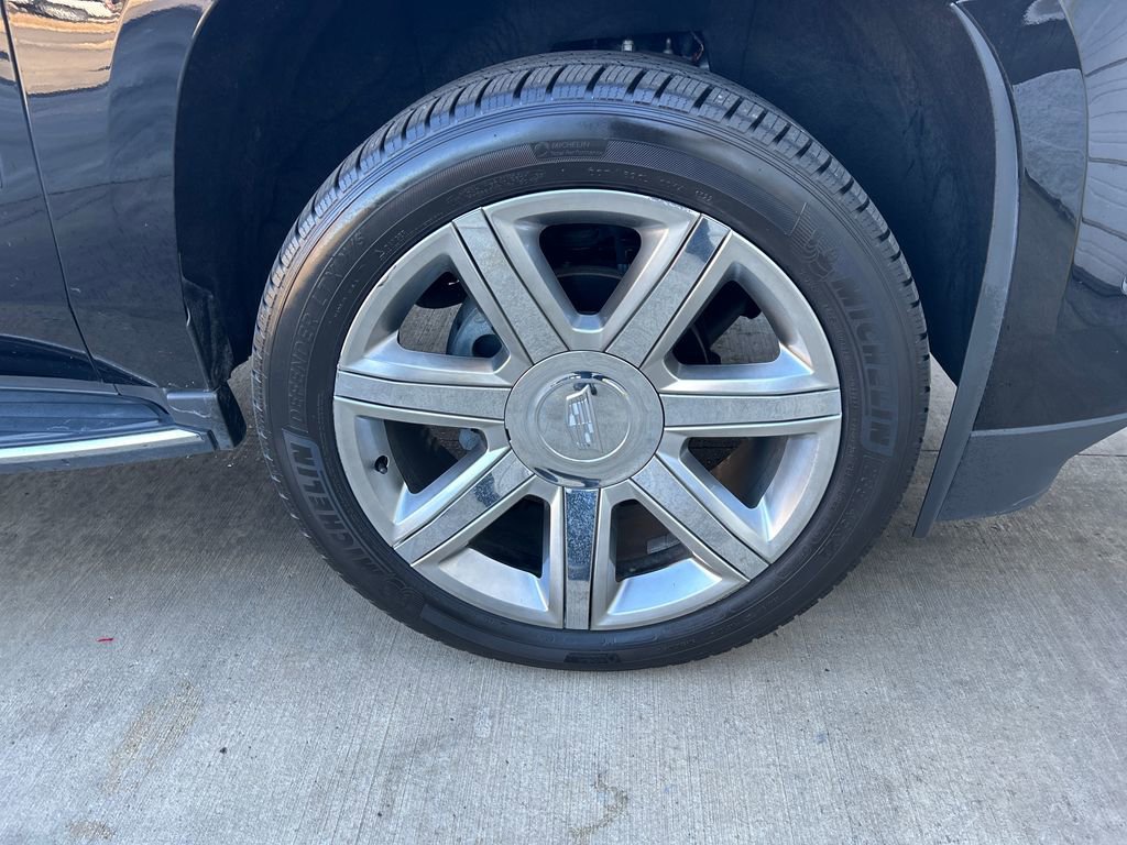Used 2019 Cadillac Escalade Luxury image 34