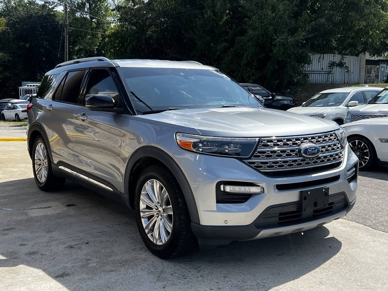 Used 2020 Ford Explorer Limited RWD image 8