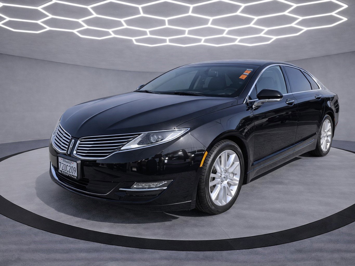 Used 2016 Lincoln MKZ Hybrid w/ Equipment Group 600A Reserve image 1