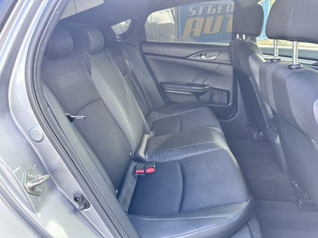 Used 2020 Honda Civic Sport image 16