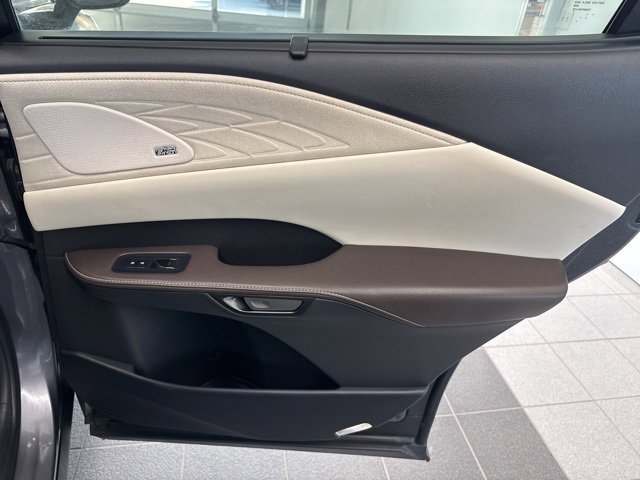 Used 2023 Lexus RX 350 AWD image 13