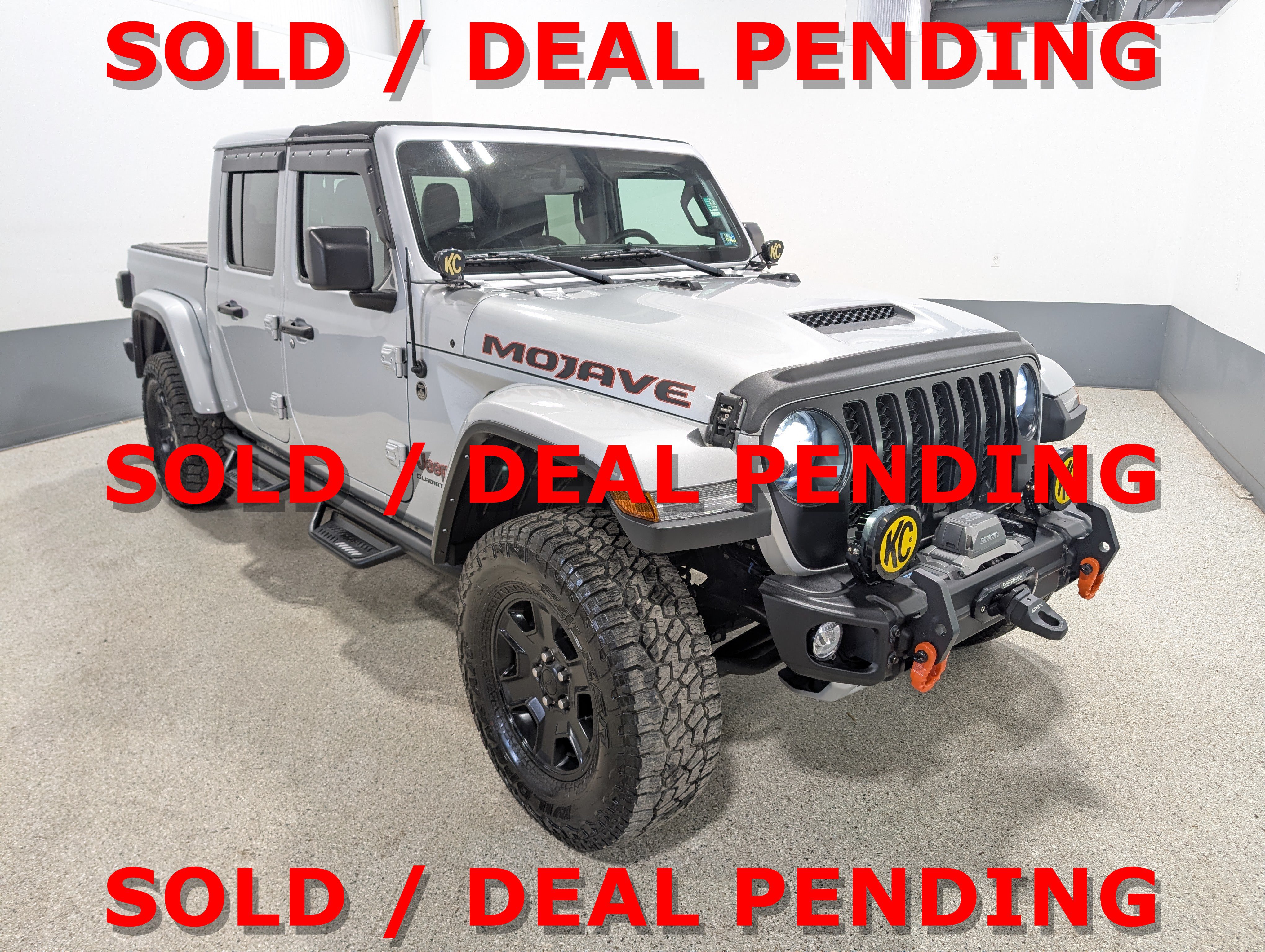 Used 2022 Jeep Gladiator Mojave w/ LED Lighting Group AWD/4WD video 1